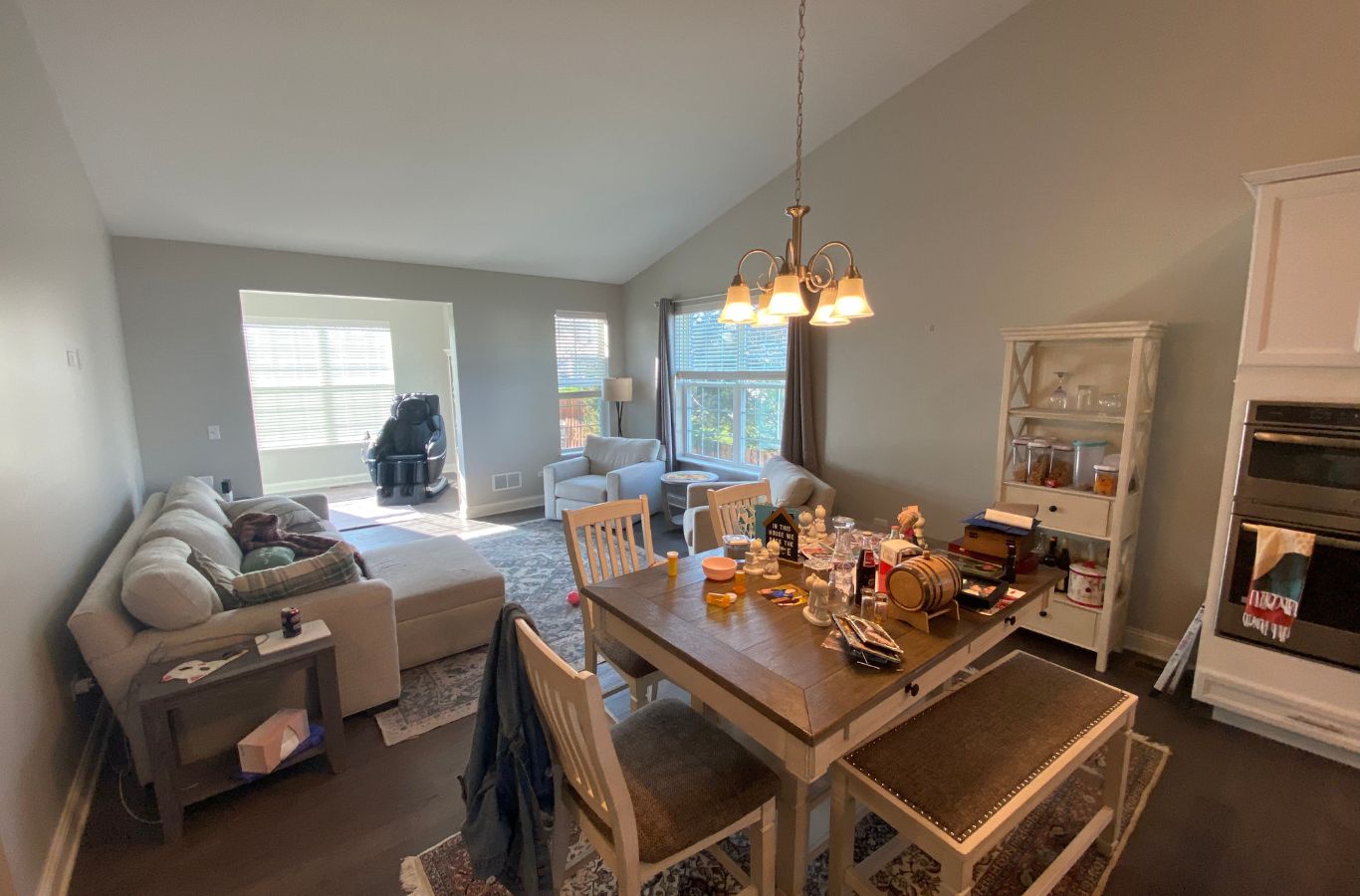 An R&J Painting expert demonstrating their skill and dedication while providing top-notch house painting in Buffalo Grove, IL. House Painting near me.