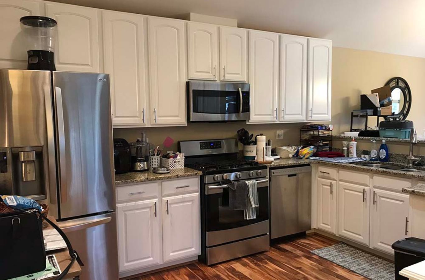 R&J Painting specialist delivering Cabinet Painting in Lake In The Hills, IL with durable results. Cabinet Painting Near Me.